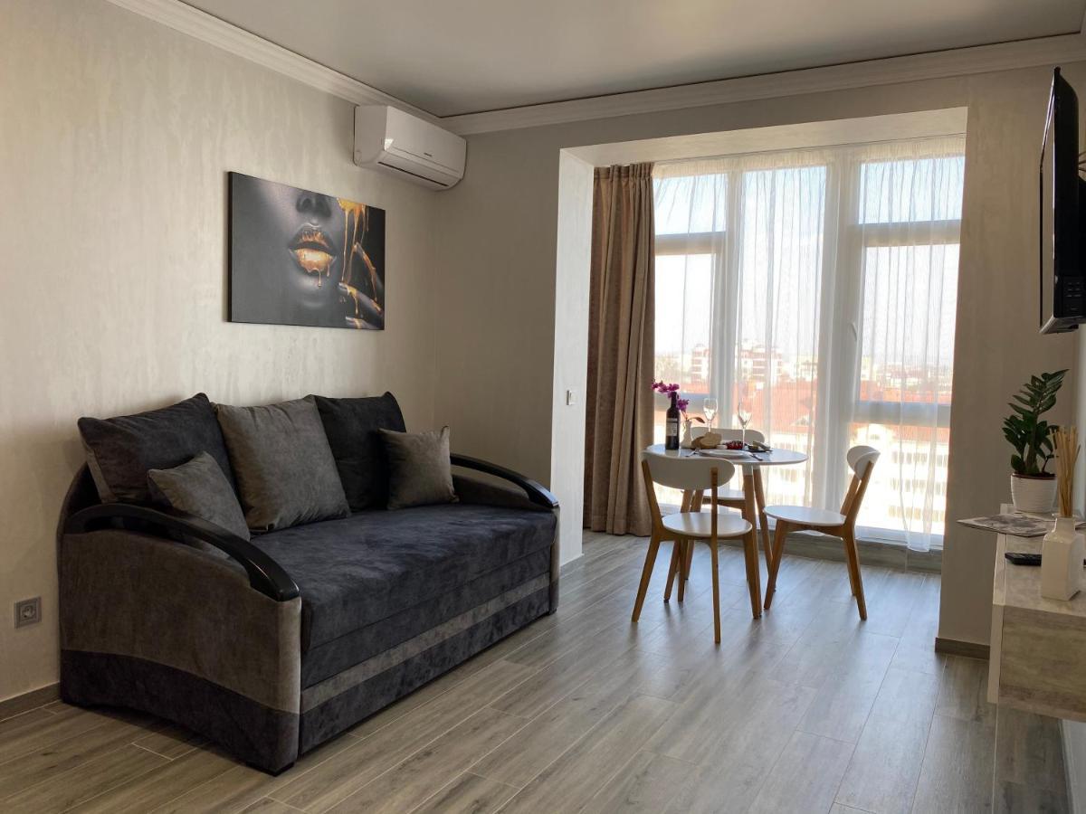 Apart Reserve Central Ivano-Frankivsk Luaran gambar