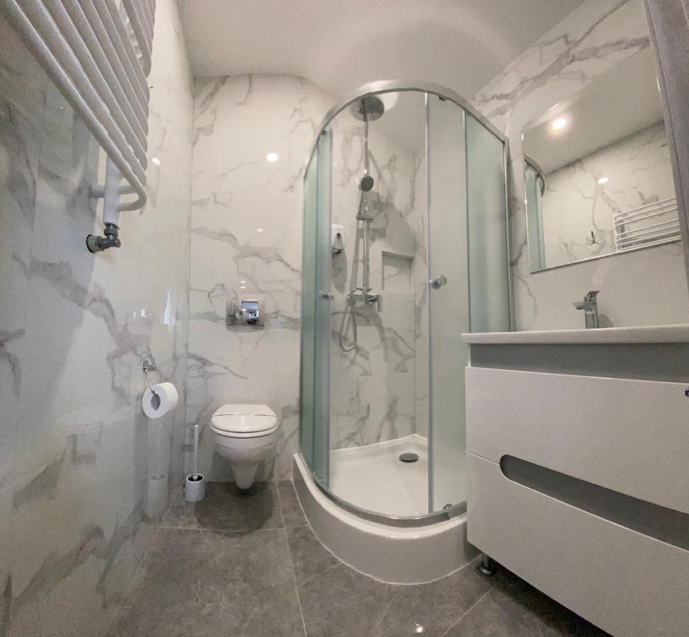 Apart Reserve Central Ivano-Frankivsk Luaran gambar